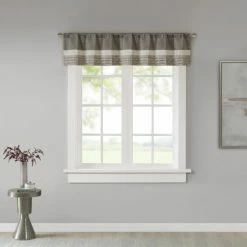 Brand new 🔥 Madison Park Infinity Polyoni Pintuck Window Valance Black 👏