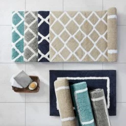 Promo ๐ Madison Park Renu Reversible High Pile Tufted Bath Rug Navy โค๏ธ