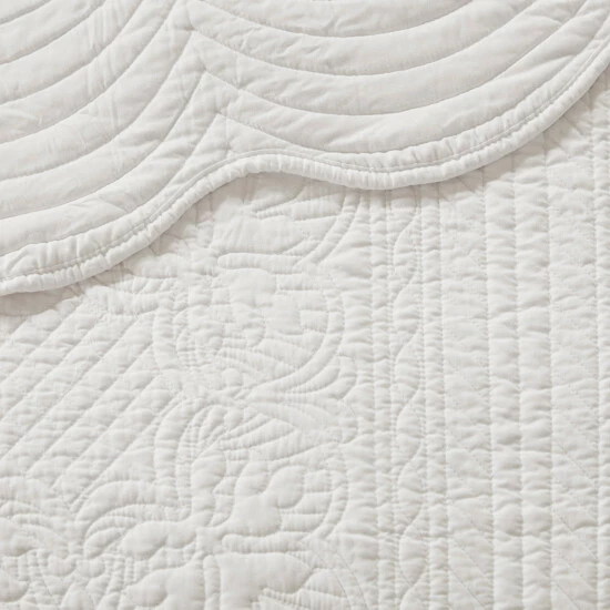 Wholesale โจ Madison Park Marino White Reversible Scalloped Edge Coverlet Set ๐ 9 Wholesale โจ Madison Park Marino White Reversible Scalloped Edge Coverlet Set ๐ - Image 7