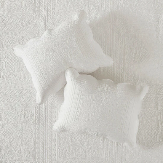 Wholesale โจ Madison Park Marino White Reversible Scalloped Edge Coverlet Set ๐ 11 Wholesale โจ Madison Park Marino White Reversible Scalloped Edge Coverlet Set ๐ - Image 9