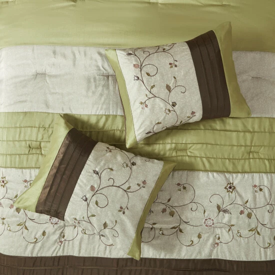 Best reviews of ✔️ Madison Park Estella Green 7-piece Comforter Set 😀 9 Best reviews of ✔️ Madison Park Estella Green 7-piece Comforter Set 😀 - Image 7
