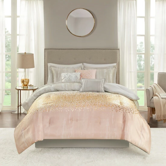 Brand new 👏 Madison Park Midnight Grove 7 Piece Metallic Print Comforter Set Blush ⭐ 3 Brand new 👏 Madison Park Midnight Grove 7 Piece Metallic Print Comforter Set Blush ⭐