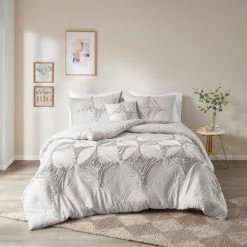 Flash Sale 😉 Madison Park Emiliana 4 Piece Comforter Set Blush ⌛ -Madison Park Sales unnamed file 2924