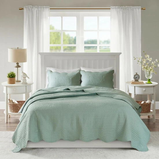 Hot Sale 💯 Madison Park Marino Reversible Scalloped Edge Coverlet Set Seafoam 🌟 8 Hot Sale 💯 Madison Park Marino Reversible Scalloped Edge Coverlet Set Seafoam 🌟 - Image 6