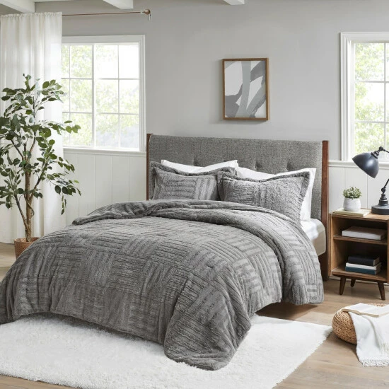Wholesale 😀 Madison Park Polar Fur Down Alternative Comforter Mini Set Grey 🔥 4 Wholesale 😀 Madison Park Polar Fur Down Alternative Comforter Mini Set Grey 🔥 - Image 2