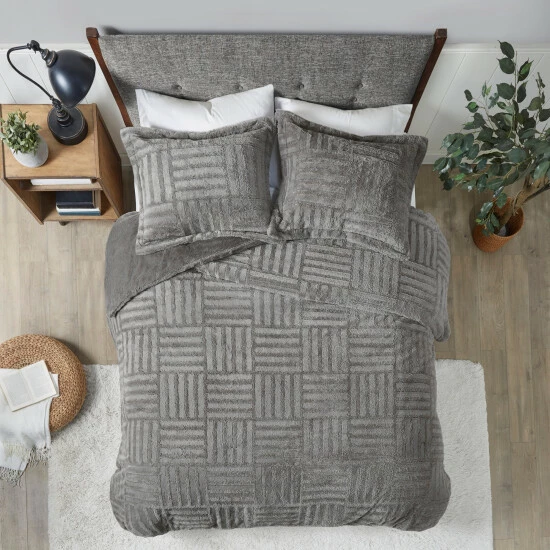 Wholesale 😀 Madison Park Polar Fur Down Alternative Comforter Mini Set Grey 🔥 5 Wholesale 😀 Madison Park Polar Fur Down Alternative Comforter Mini Set Grey 🔥 - Image 3