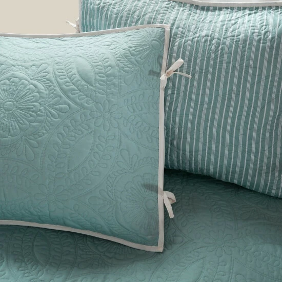 Budget π Madison Park Brenna Blue Printed 6 Piece Day Bed Cover Set π 8 Budget π Madison Park Brenna Blue Printed 6 Piece Day Bed Cover Set π - Image 6