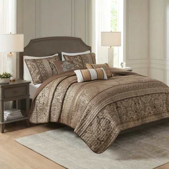 Brand new 🤩 Madison Park Venetian 6-piece Coverlet Set Brown/gold ✨ 4 Brand new 🤩 Madison Park Venetian 6-piece Coverlet Set Brown/gold ✨ - Image 2